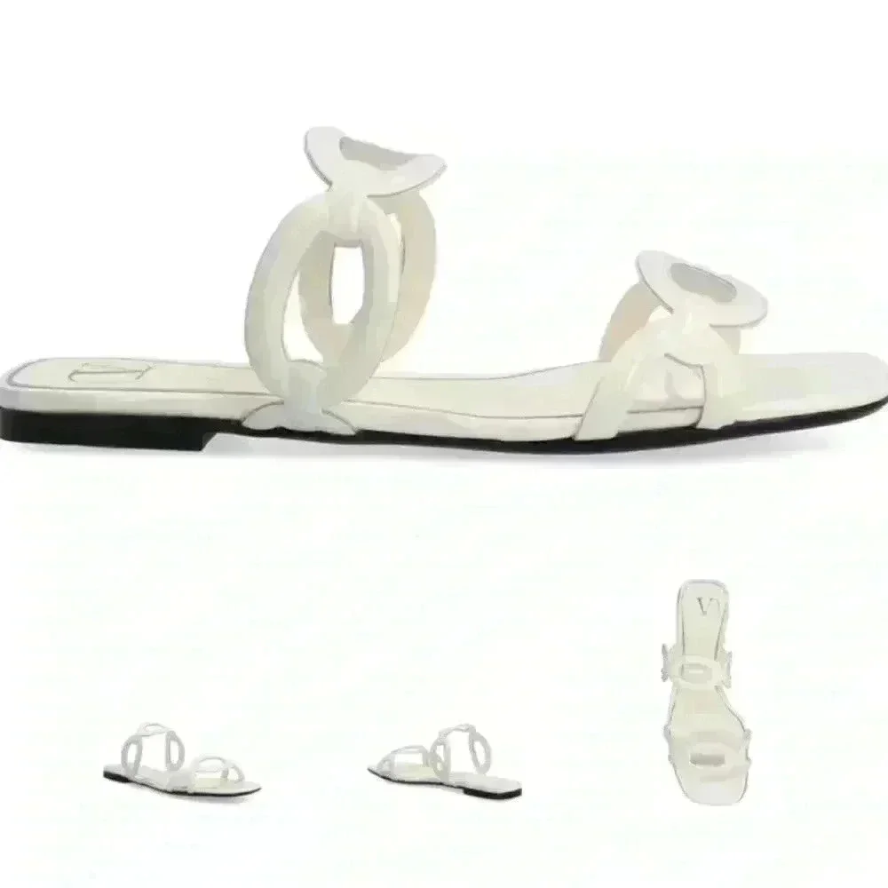 Valentino Garavani Ivory White Sandals - Picture 2 of 4